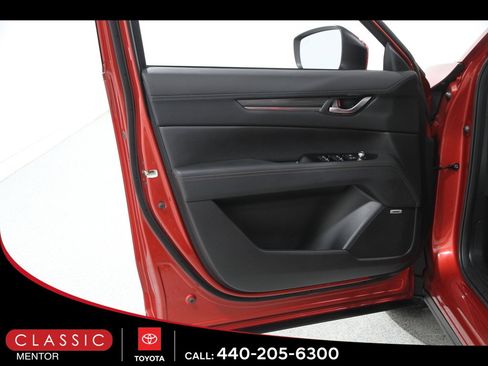 Used 2023 MAZDA CX-5 AWD 2.5 S w/ Premium Package image 4