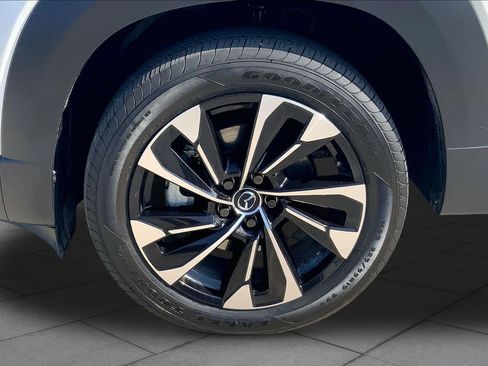 Certified 2026 MAZDA CX-50 2.5 Hybrid w/ Premium Plus Pkg AWD/4WD image 11