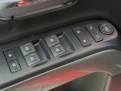 Used 2019 Chevrolet Silverado 1500 LT image 17