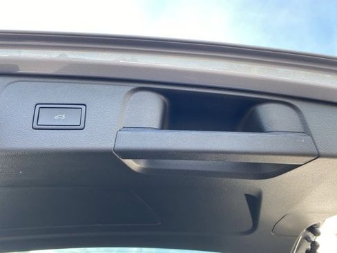 New 2026 Volkswagen Atlas SEL Premium R-Line image 94