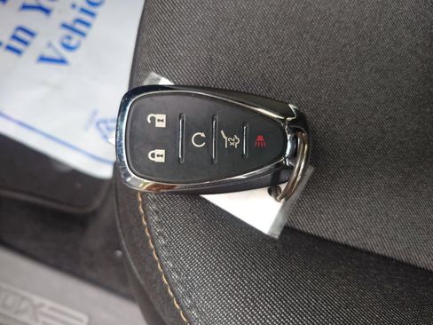 Used 2020 Chevrolet Equinox LT AWD/4WD image 29