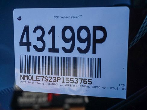 Used 2023 Ford Transit Connect XL image 28