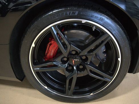 Used 2023 Chevrolet Corvette Stingray Preferred Cpe w/ Z51 Performance Package image 29