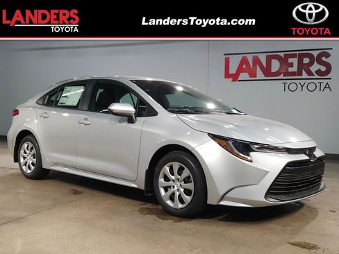 New 2026 Toyota Corolla LE image 1