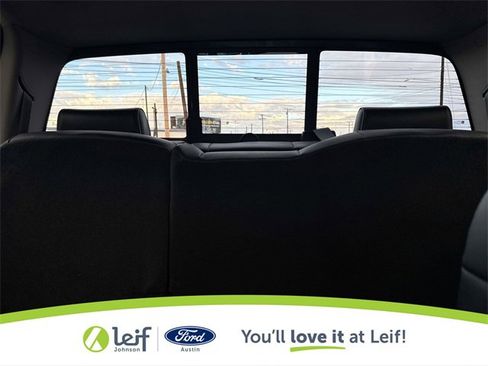 Used 2018 Chevrolet Silverado 1500 High Country image 30