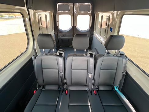 New 2026 Mercedes-Benz Sprinter 2500 image 18