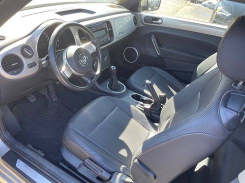 Used 2013 Volkswagen Beetle 2.5 FWD image 13