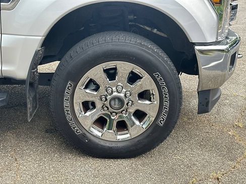 Used 2019 Ford F250 Lariat w/ Chrome Package AWD/4WD image 14