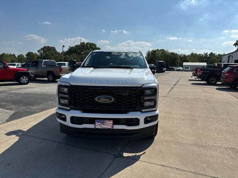 New 2026 Ford F250 XLT w/ XLT Premium Package AWD/4WD image 12