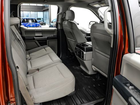 Used 2015 Ford F150 XLT w/ Equipment Group 302A Luxury RWD image 33