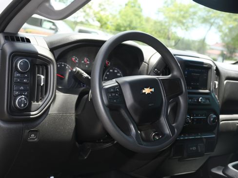 Used 2023 Chevrolet Silverado 1500 W/T w/ WT Value Package AWD/4WD image 8