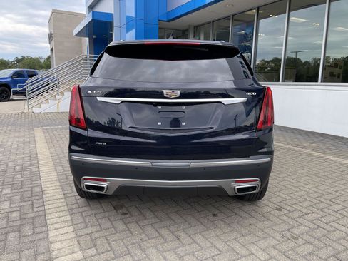 Used 2021 Cadillac XT5 Premium Luxury w/ LPO, Floor Liner Package AWD/4WD image 4