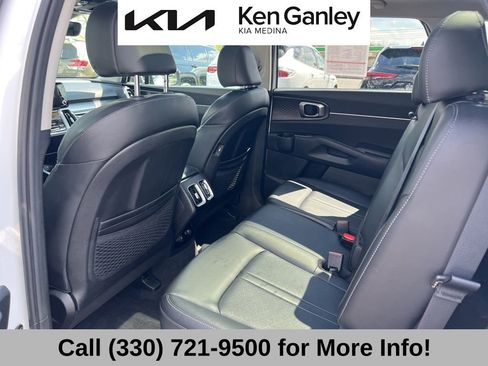 Certified 2023 Kia Sorento S w/ Panoramic Sunroof Package FWD image 49