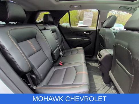 Used 2024 Chevrolet Equinox Premier AWD/4WD image 28