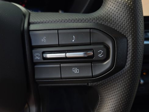New 2026 Chevrolet Colorado Trail Boss AWD/4WD image 25