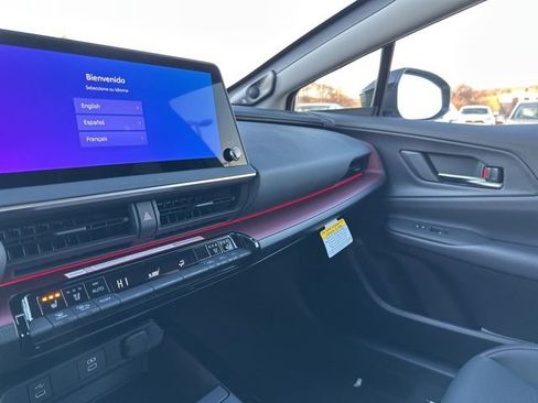 New 2026 Toyota Prius Plug-In Hybrid image 10