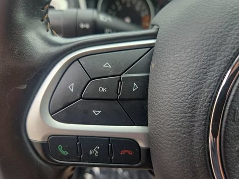 Used 2019 Jeep Compass Latitude AWD/4WD image 20