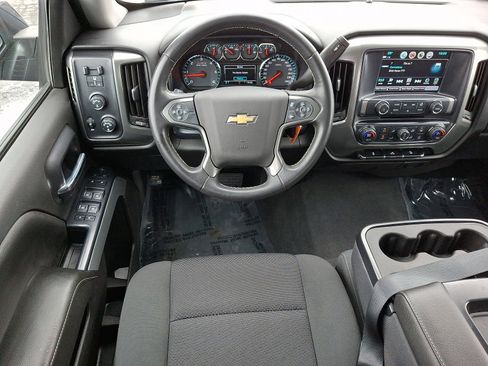 Used 2018 Chevrolet Silverado 1500 LT w/ All Star Edition image 11