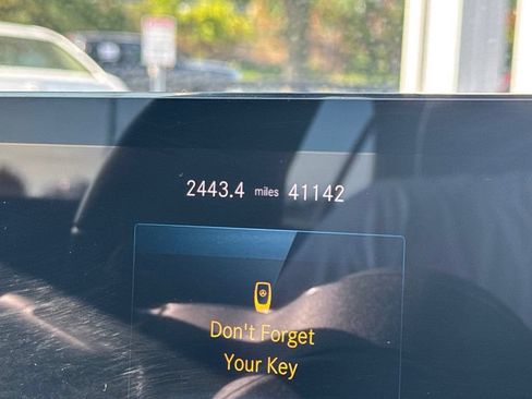 Used 2023 Mercedes-Benz CLA 250 4MATIC image 39