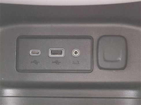 Used 2024 Chevrolet Equinox LS w/ Driver Confidence II Package image 25