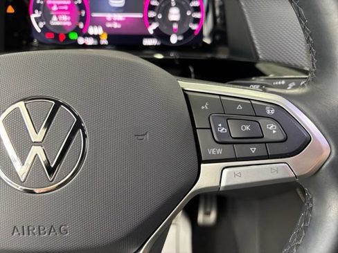 Used 2024 Volkswagen Atlas Cross Sport SEL R-Line AWD/4WD image 15