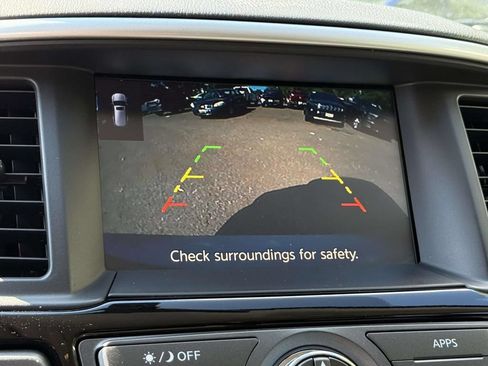 Used 2020 Nissan Pathfinder S AWD/4WD image 28