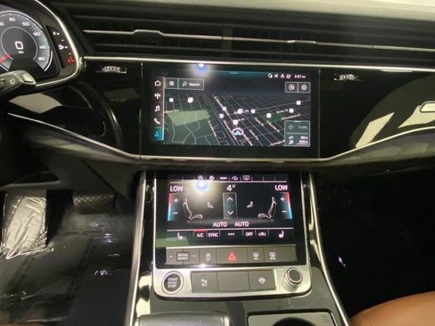 Used 2021 Audi Q7 2.0T Premium Plus w/ Premium Plus Package image 27