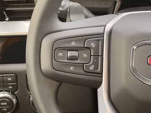 New 2026 GMC Sierra 1500 Elevation image 9