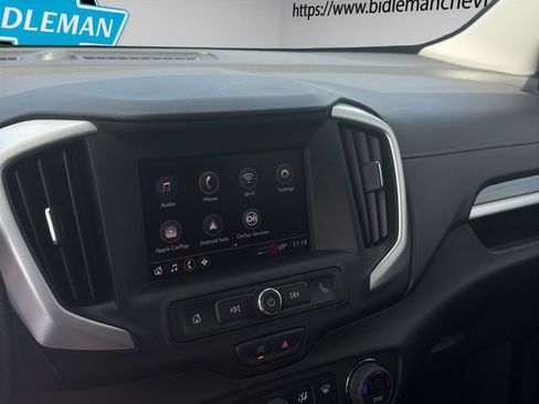 Used 2023 GMC Terrain SLE w/ Driver Convenience Package AWD/4WD image 17