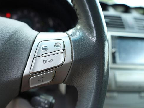 Used 2007 Toyota Solara SLE image 33