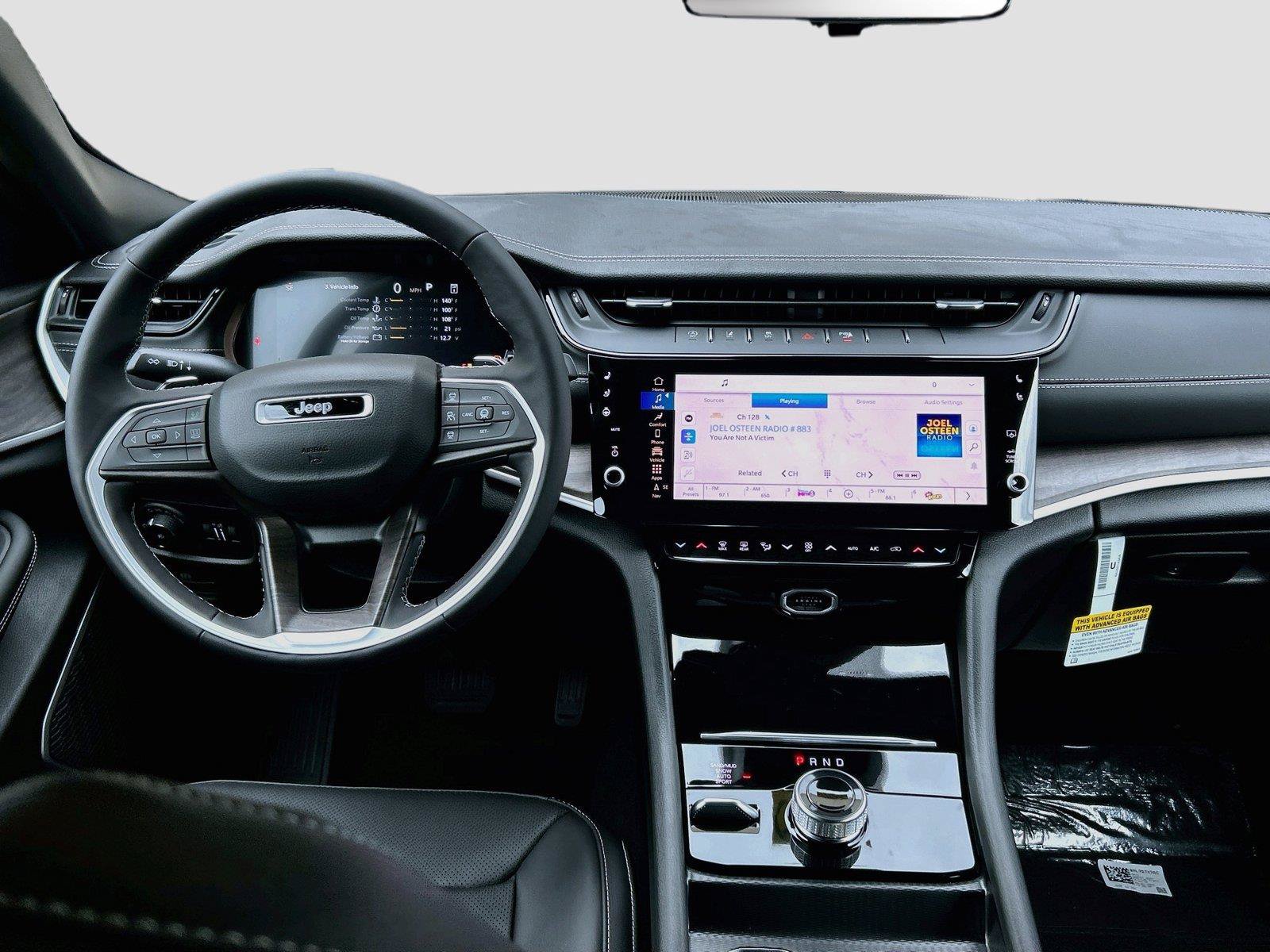 New 2027 Jeep Grand Cherokee Limited AWD/4WD image 20
