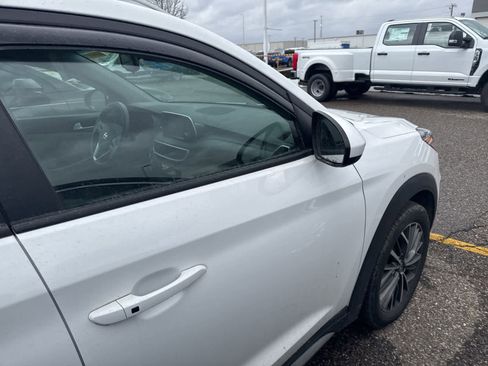 Used 2019 Hyundai Tucson SEL image 16