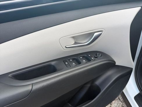 Used 2023 Hyundai Tucson SEL image 12
