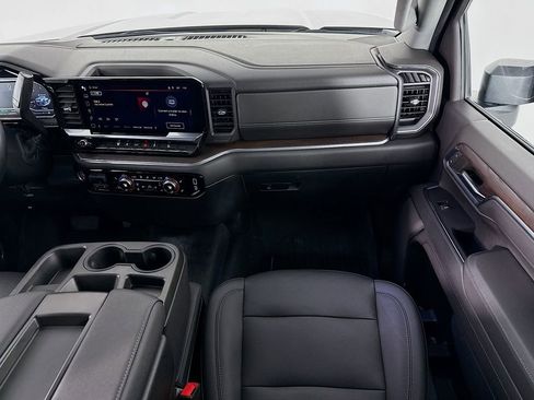 Used 2024 GMC Sierra 2500 SLT w/ Max Trailering Package AWD/4WD image 20