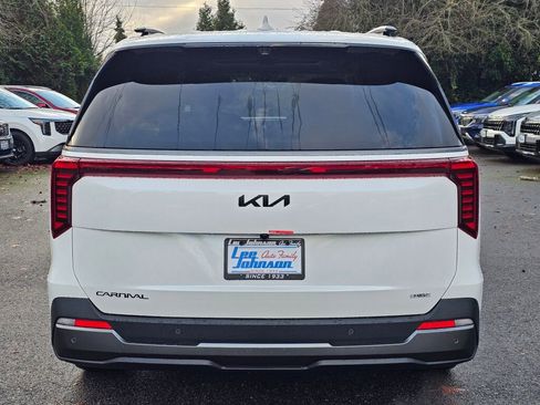 New 2026 Kia Carnival SX Prestige image 6