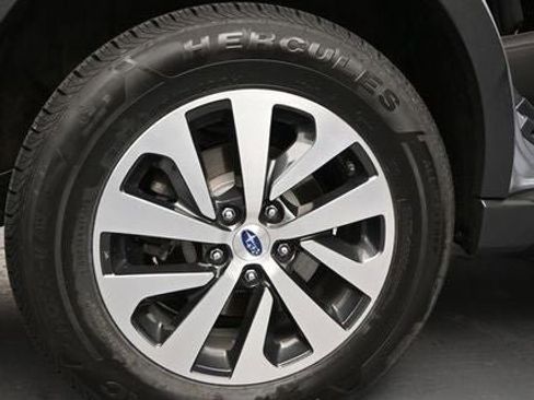 Used 2024 Subaru Outback Premium image 16