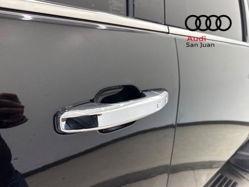 Used 2022 GMC Sierra 2500 Denali w/ Denali Black Diamond Edition image 11