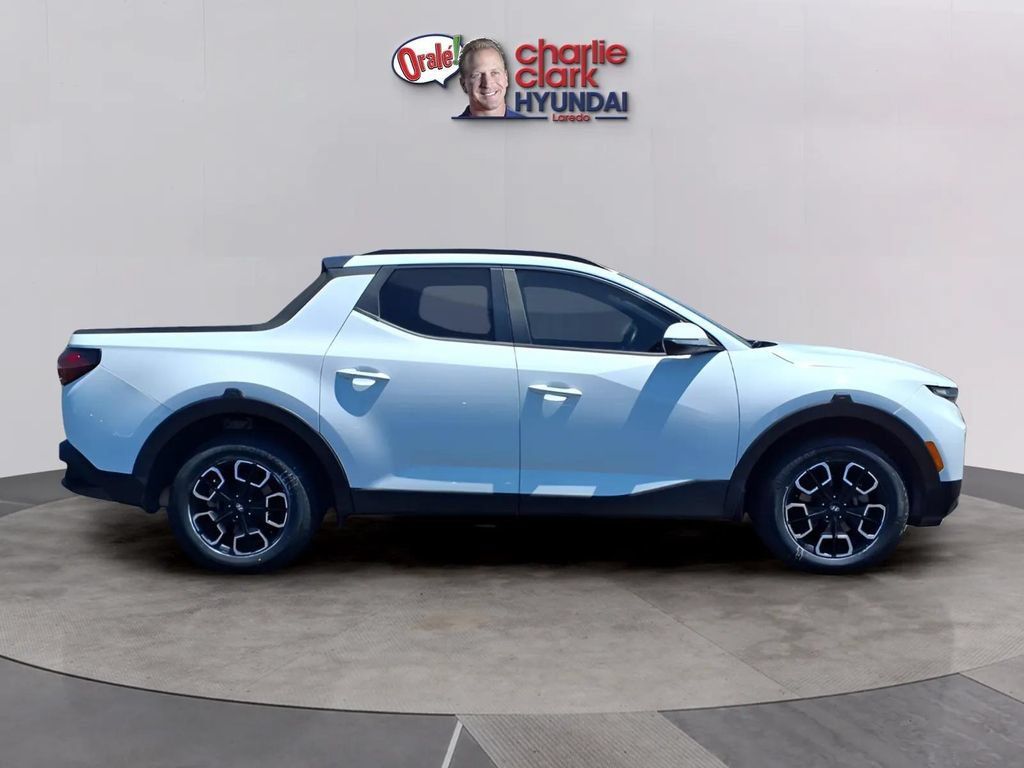 Used 2022 Hyundai Santa Cruz SEL Premium AWD/4WD image 6