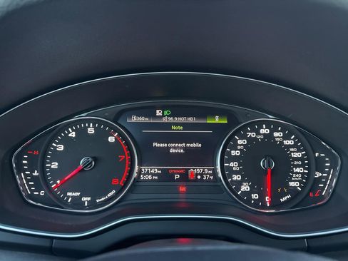 Used 2022 Audi Q5 2.0T Premium w/ Convenience Package image 42