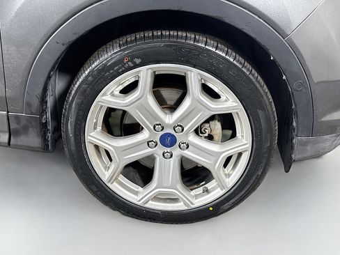 Used 2017 Ford Escape Titanium w/ Equipment Group 301A image 32