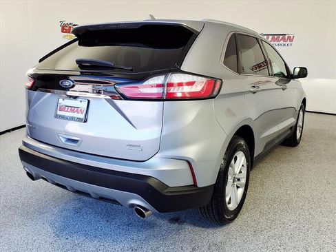Used 2020 Ford Edge SEL image 7