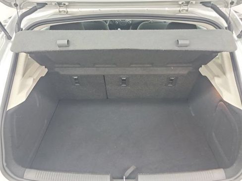 Used 2018 Chevrolet Cruze LT FWD image 10