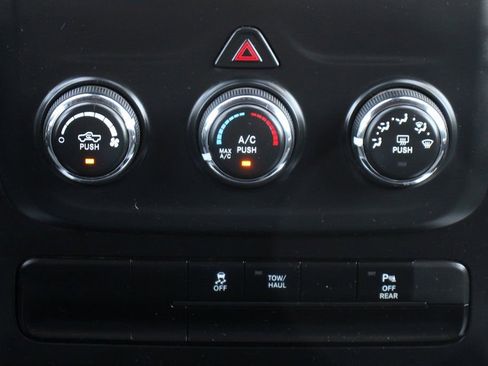 Used 2023 RAM 1500 Classic Warlock AWD/4WD image 26