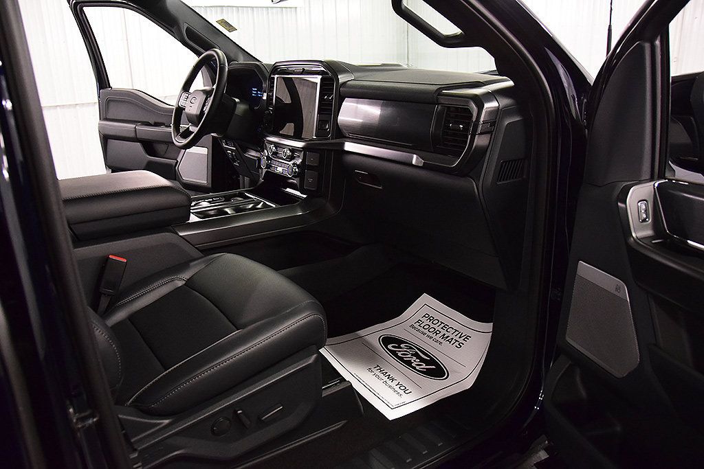 Used 2026 Ford F150 Lariat AWD/4WD image 32