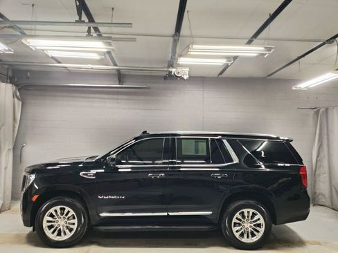 Certified 2023 GMC Yukon SLT w/ SLT Luxury Package image 17