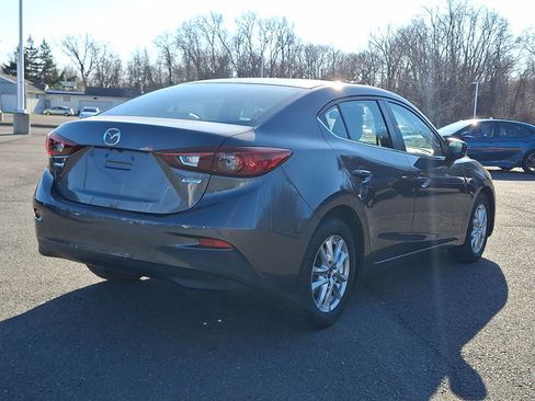 Used 2018 MAZDA MAZDA3 Sport w/ Preferred Equipment Package image 26