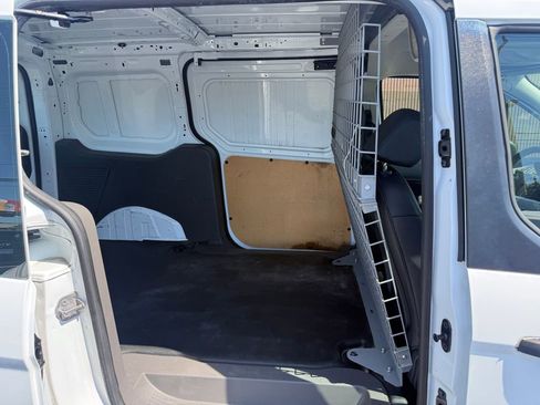 Used 2020 Ford Transit Connect XL FWD image 20