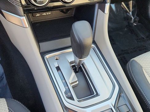 Used 2020 Subaru Forester Premium image 13