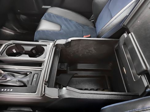 Used 2019 Ford F150 Raptor w/ Equipment Group 802A Luxury image 30