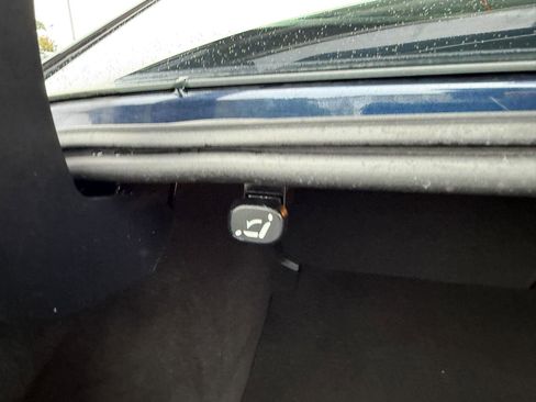 Used 2019 MAZDA MAZDA3 Sedan image 27